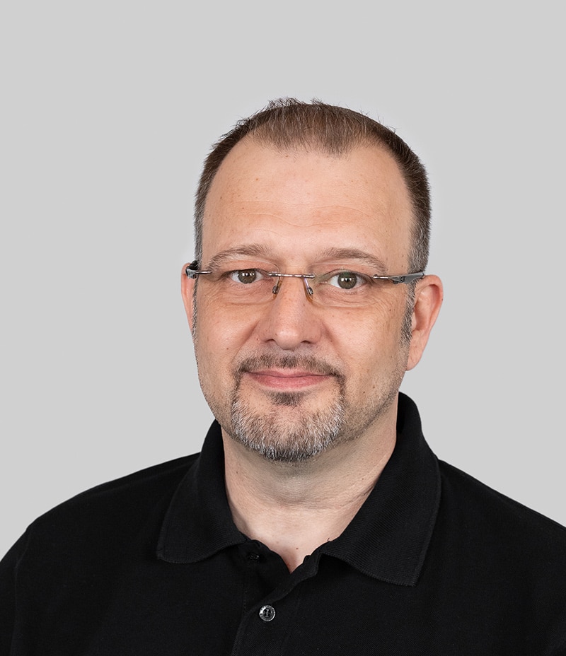 Mario Adrian / PWA Electronic